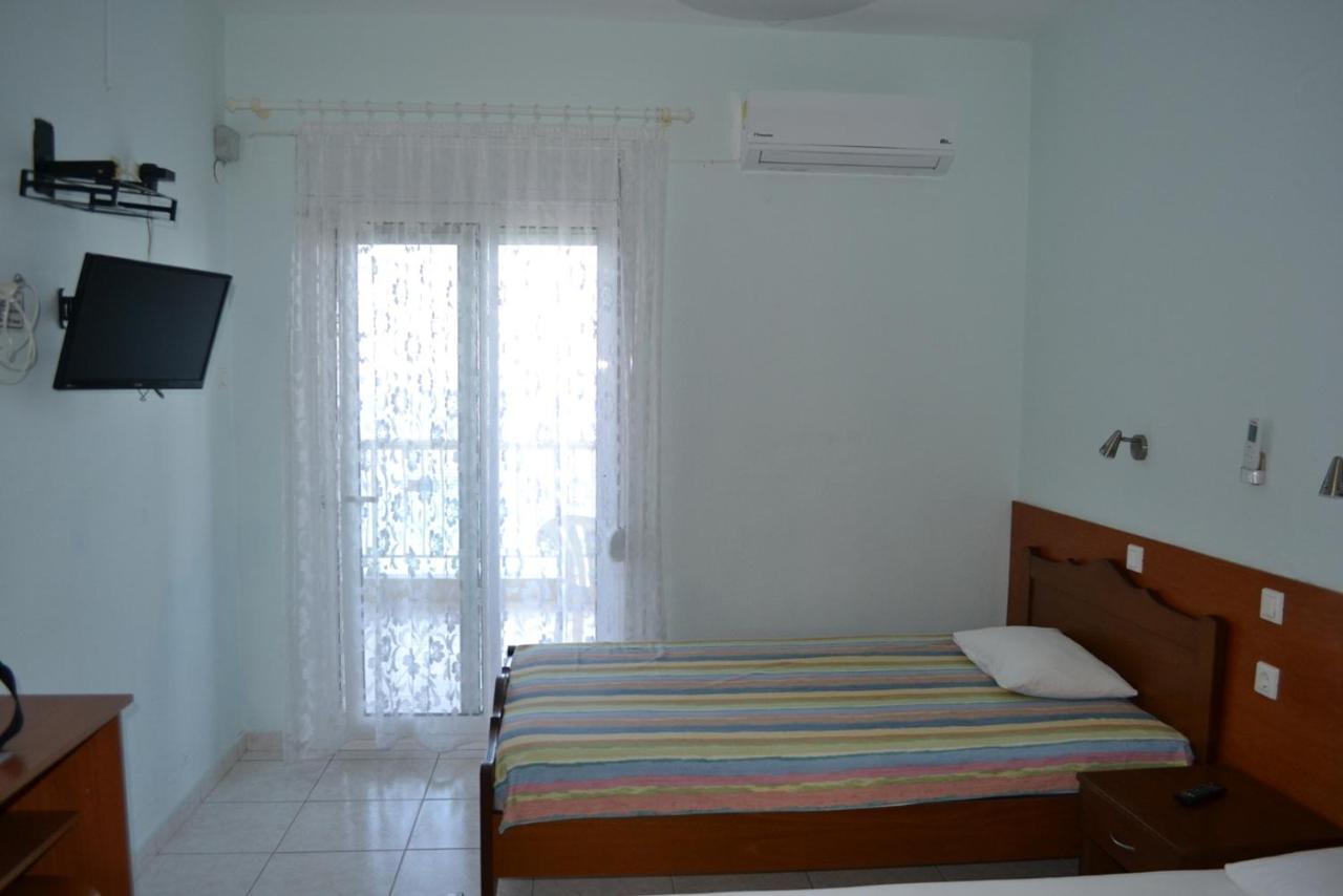 Nikos Rooms Kallithea Kallithea  Bagian luar foto