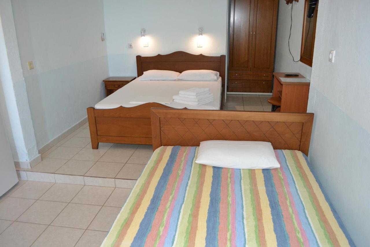 Nikos Rooms Kallithea Kallithea  Bagian luar foto