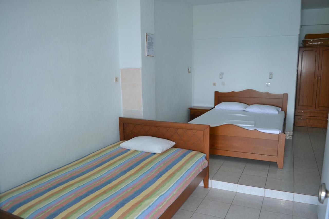 Nikos Rooms Kallithea Kallithea  Bagian luar foto